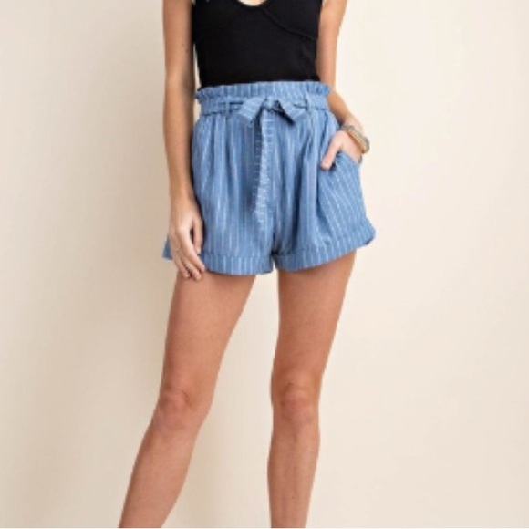 NWT Blue and White Striped High Waist Paper Bag Women's Shorts, Medium & Large - Picture 6 of 6
